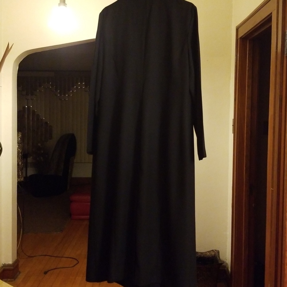 Duster - Picture 5 of 5